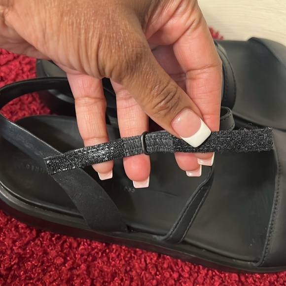 The ECCO Flowt LX Flat Strappy Sandal Black Hook & Loop Closure Size 41/US 10 - Picture 6 of 17